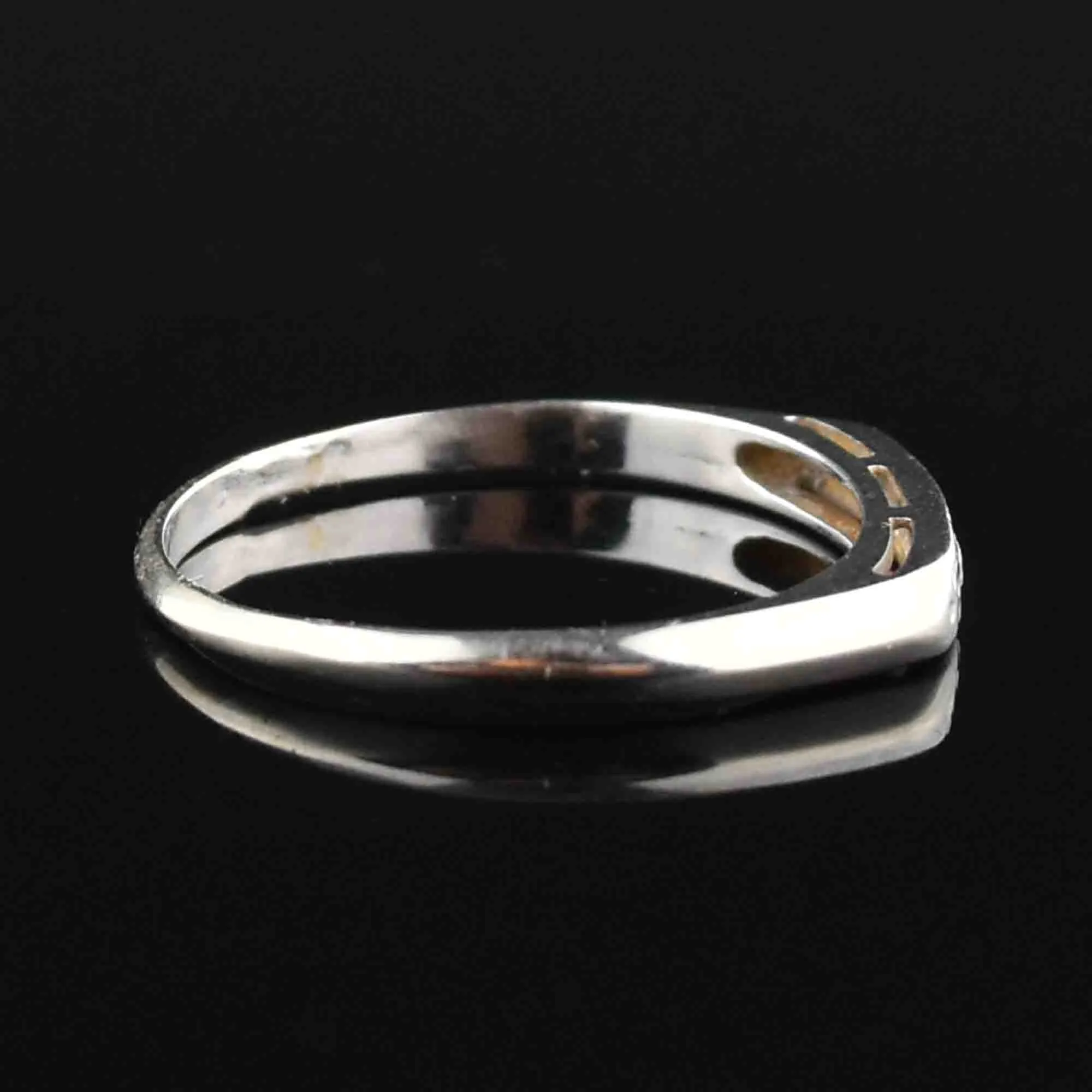 14K White Gold Diamond Wedding Band Ring