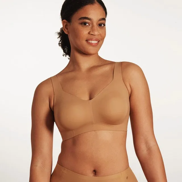 Beyond Wireless Bra by Evelyn & Bobbie