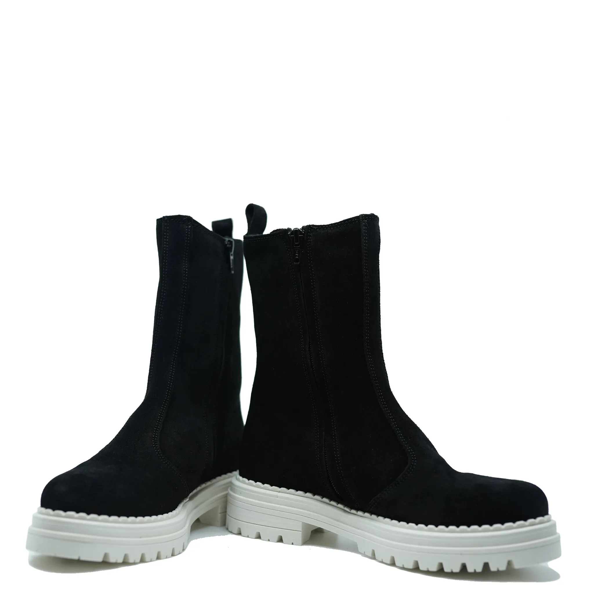 Blublonc Black and White Chelsea Boot