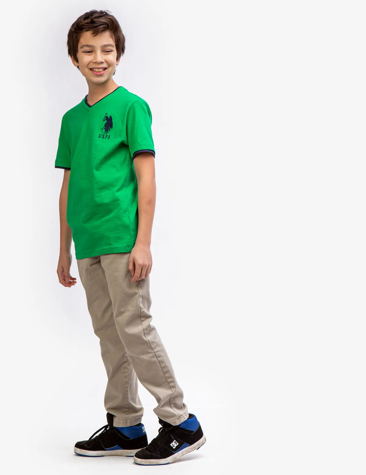 BOYS BASIC V-NECK T-SHIRT