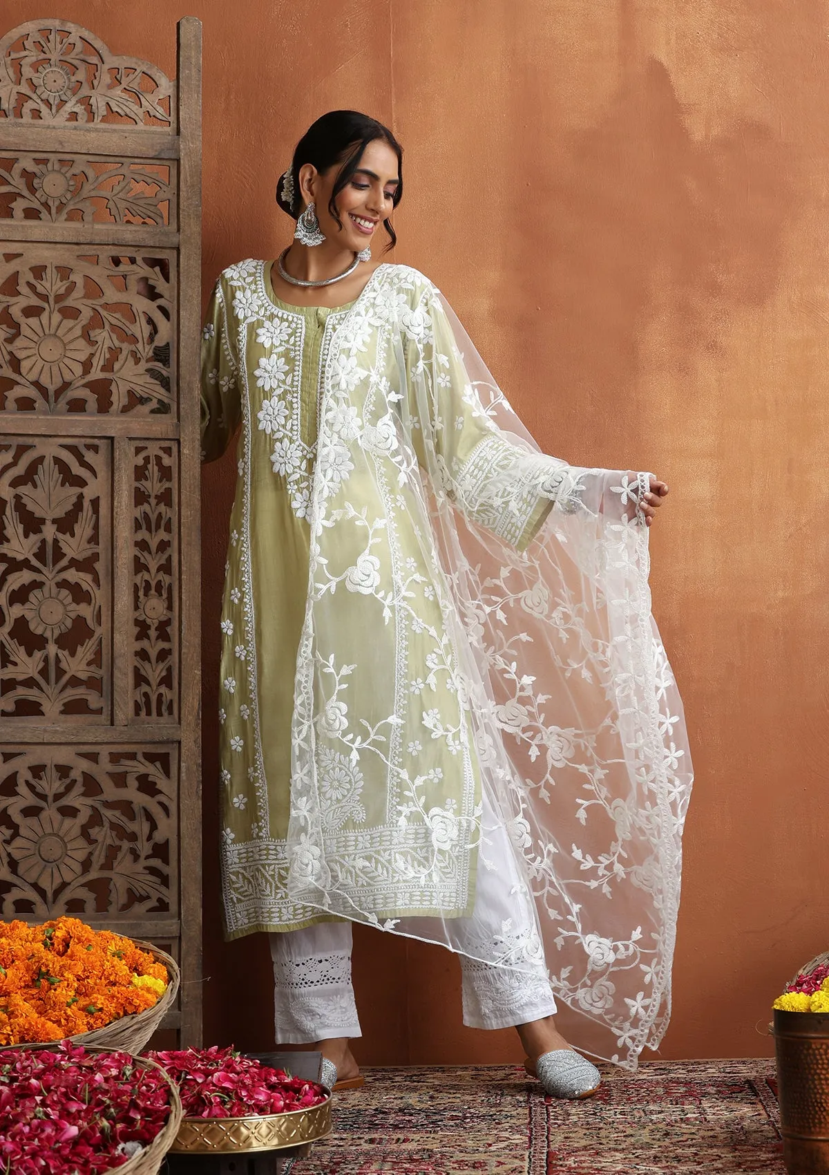 Chanderi Chikankari Solid Women's Long Kurta - Light Green