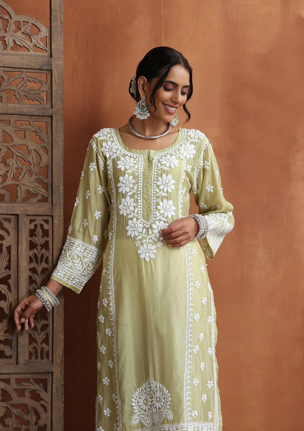 Chanderi Chikankari Solid Women's Long Kurta - Light Green