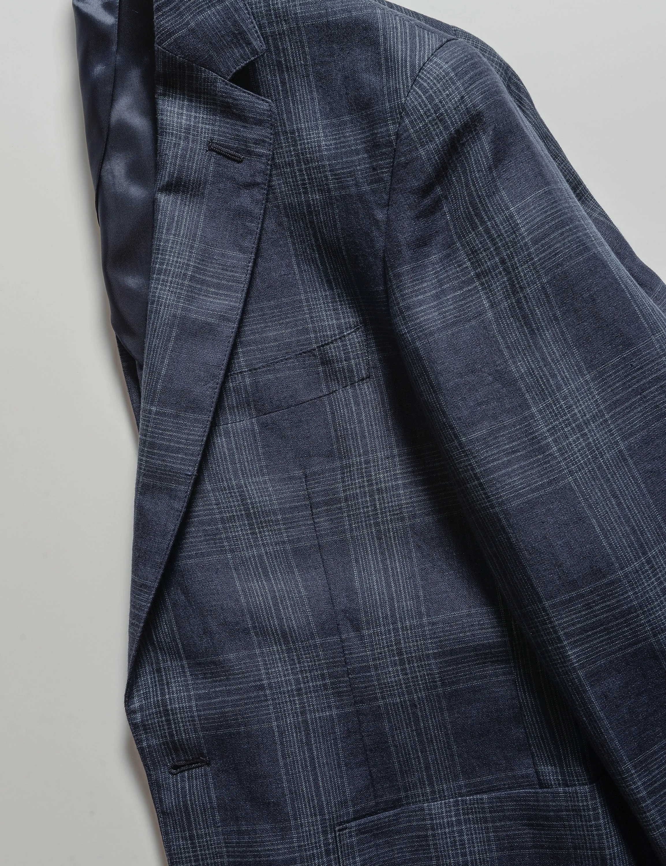 FINAL SALE: BKT35 Unstructured Jacket in Navy Linen Plaid